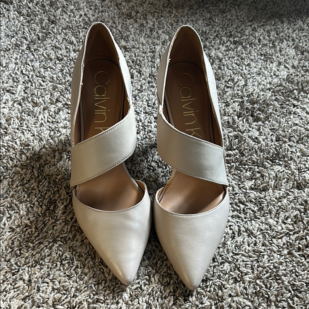 Calvin Klein Cream Heels with Pointed Toe and Strap Detail